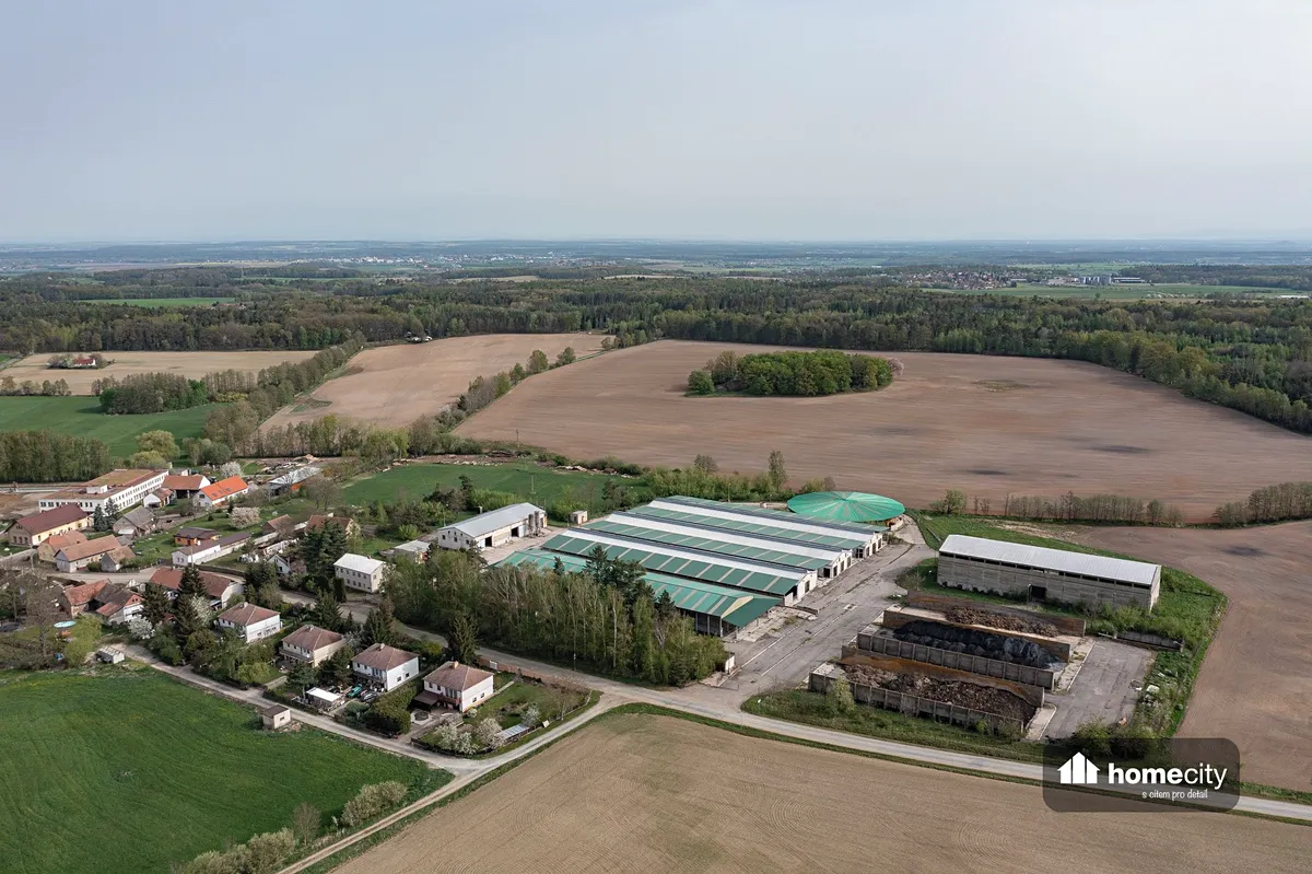 Prodej zemědělského objektu 38087 m²